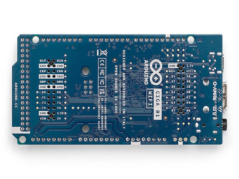 Arduino GIGA R1 WiFi