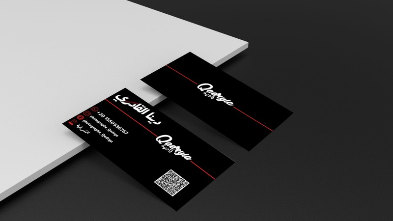 Vertical_Business_Card_Mockup