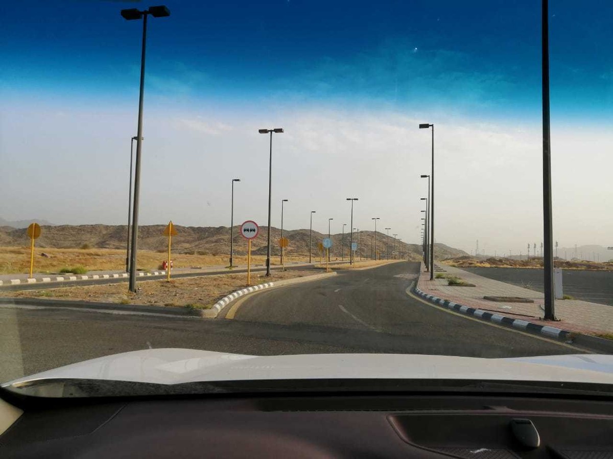 الموقع