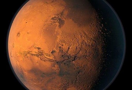 المريخ: الكوكب البرتقالي اللون !