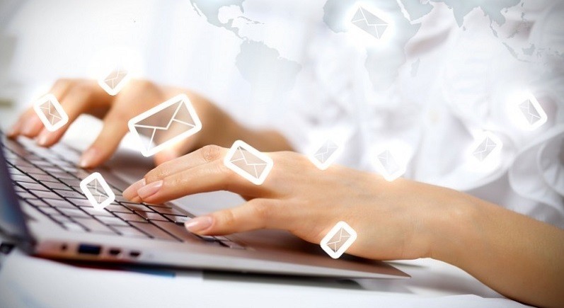 E-mail-810x540