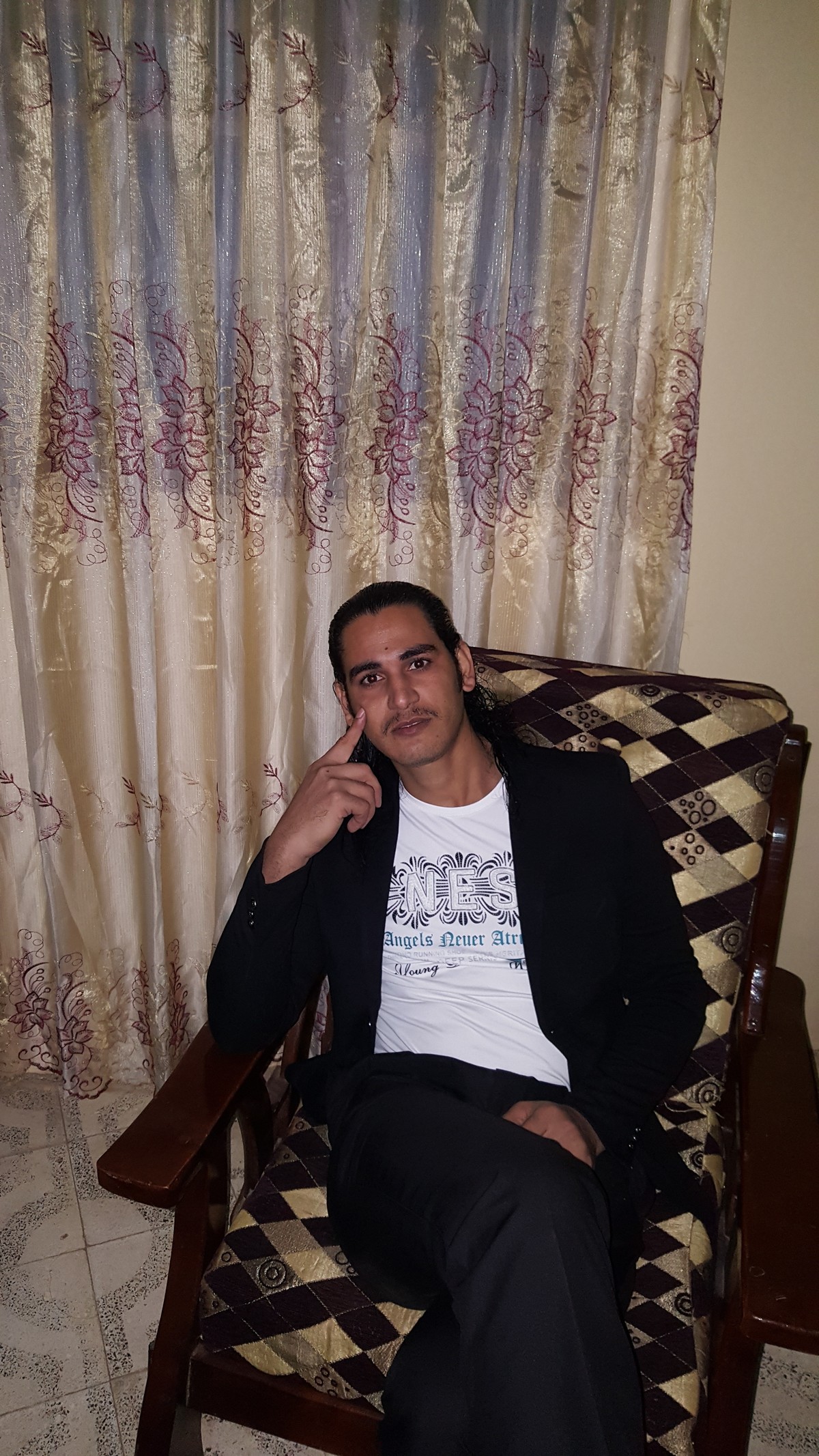 ٢٠١٥١٢٠٩_٢١٠٢٠٠