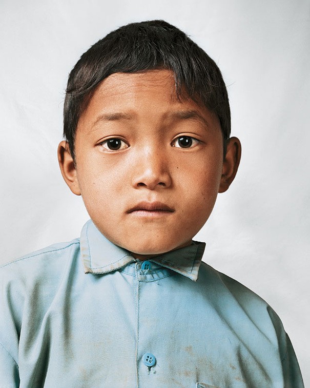 بيكرام، ٩ أعوام، ميلامتشي في نيبال