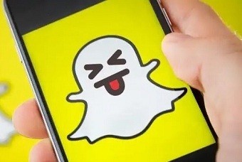 ملصقات سناب تضحك