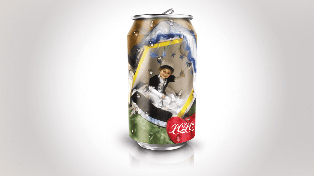Soda-Can-Mock-Up-With-Blur