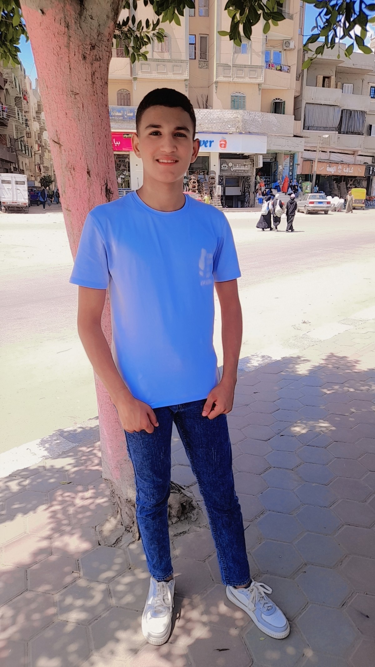 Picsart_24-09-05_17-40-54-079