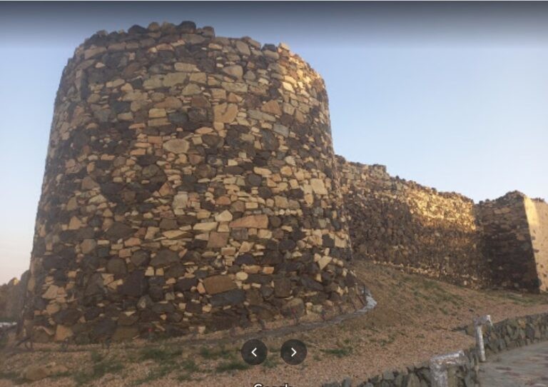 قلعة-شمسان-768x542