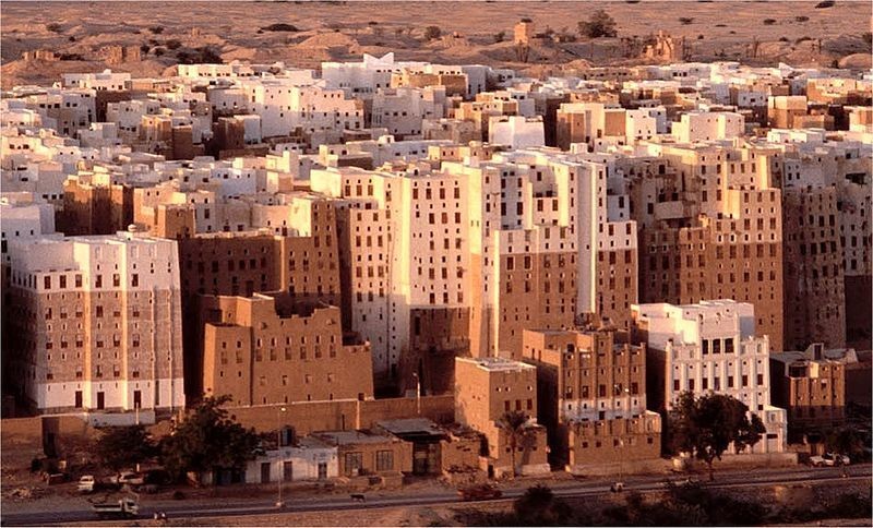 800px-Shibam_details_Wadi_Hadhramaut_Yemen