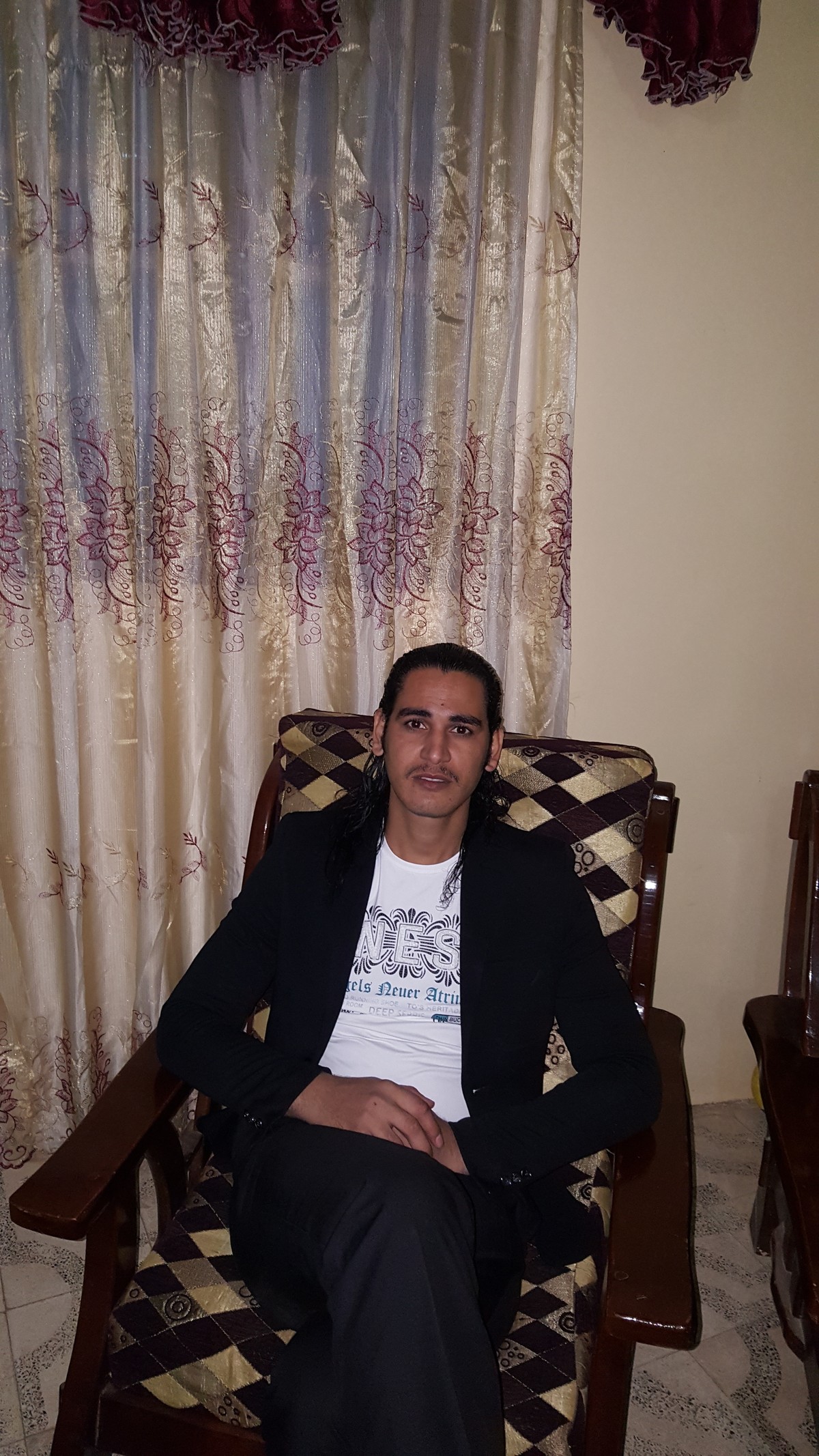 ٢٠١٥١٢٠٩_٢١٠٢٢١