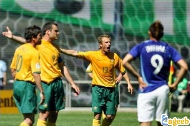 معنى يده طويلةههه