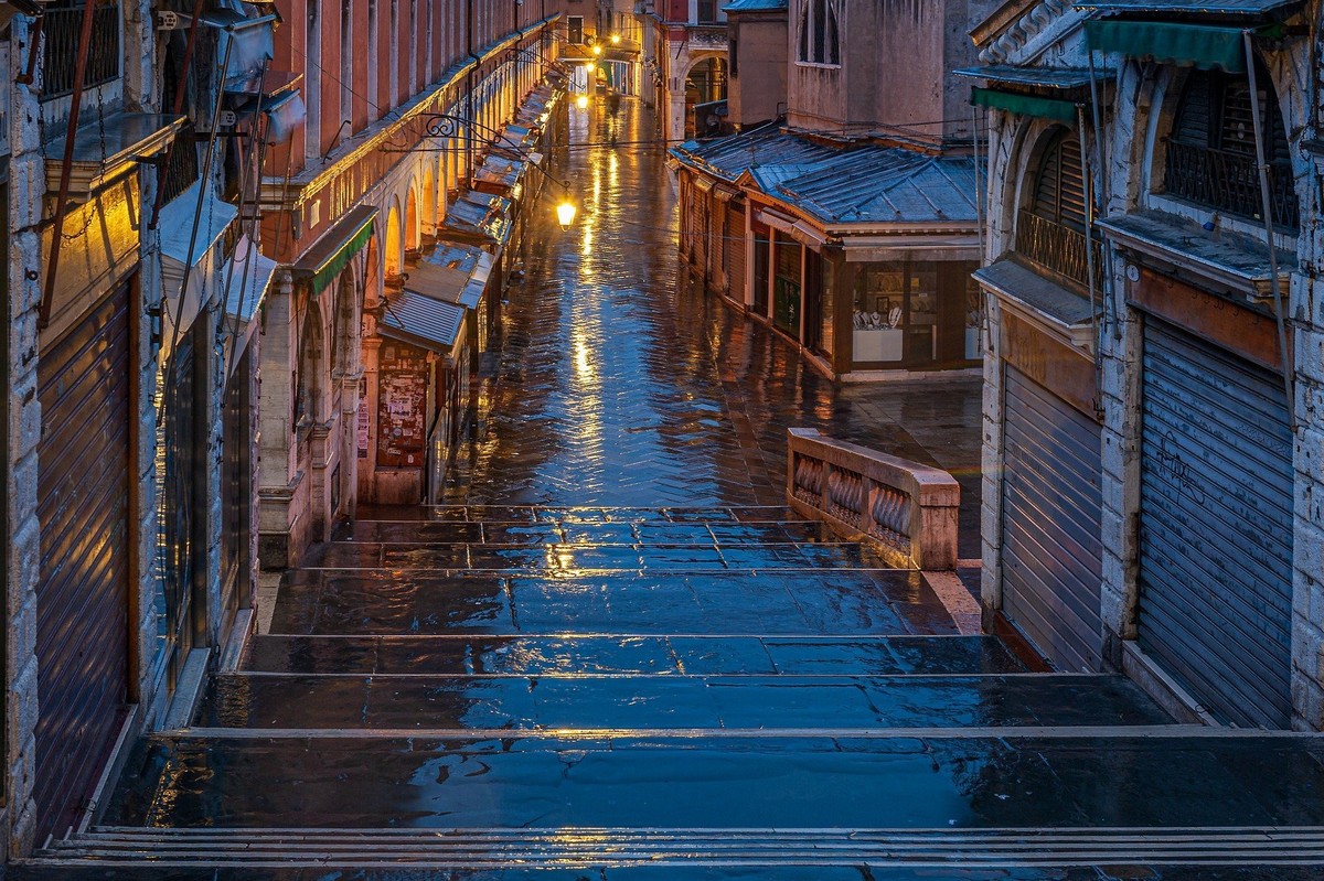 river-6853339_1920