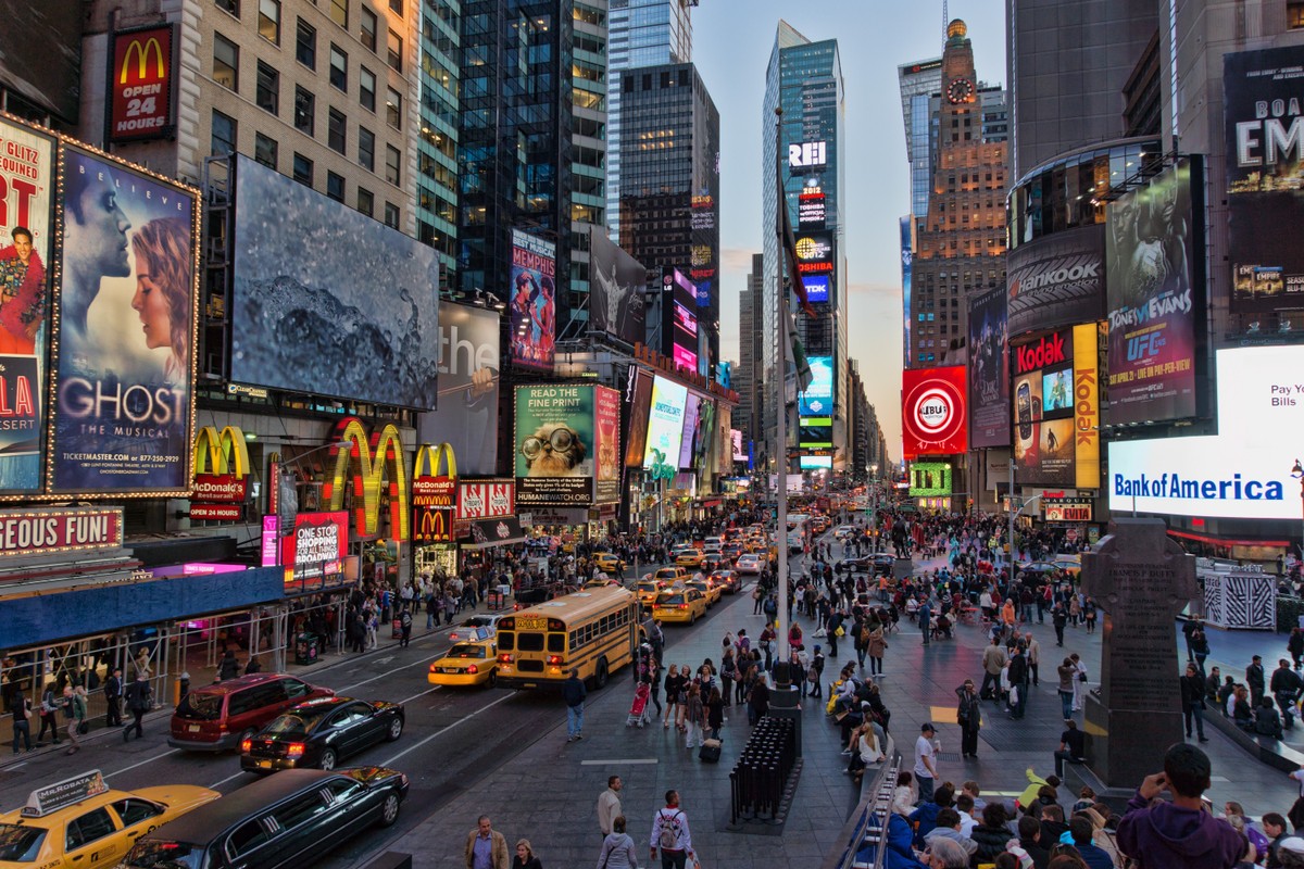 NYC-Time_Square-J-C-Benoist-commons.wikimedia.org_