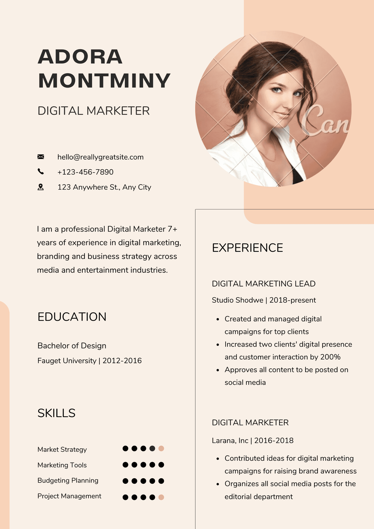 Beige_Cream_Modern_Professional_Academic_Resume_CV_Printable_A4