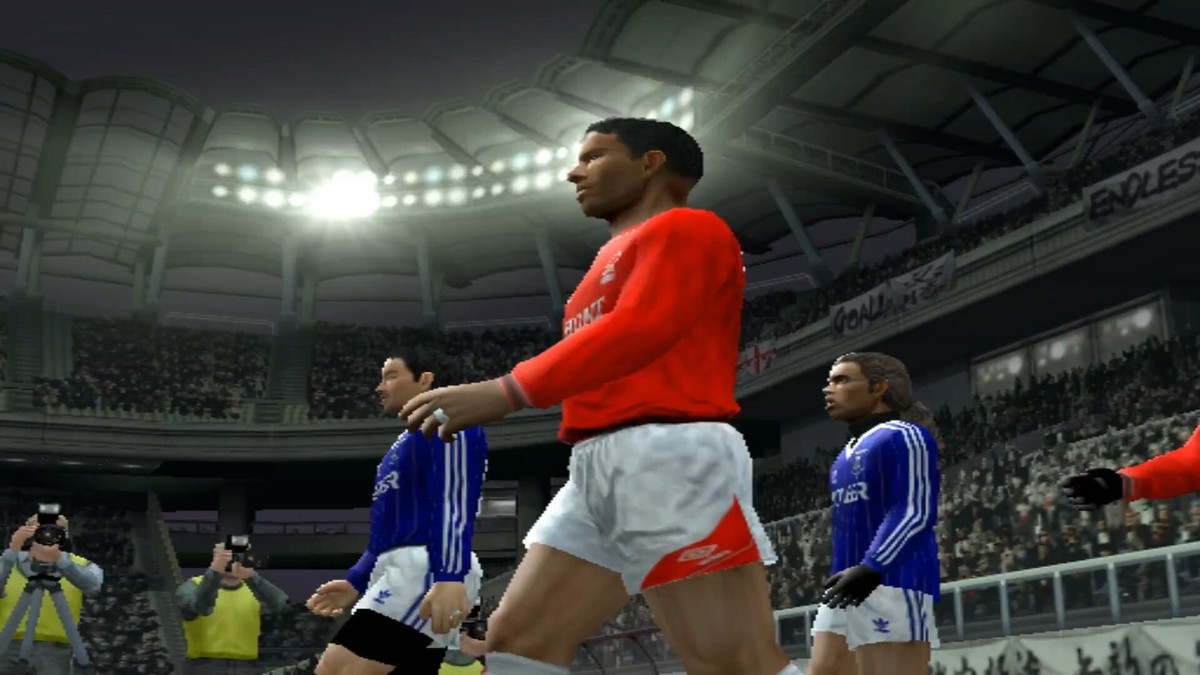 Winning_Eleven_10_PS2_-_History_of_English_Football_Classic_Patch.mp4_snapshot_01.57.350