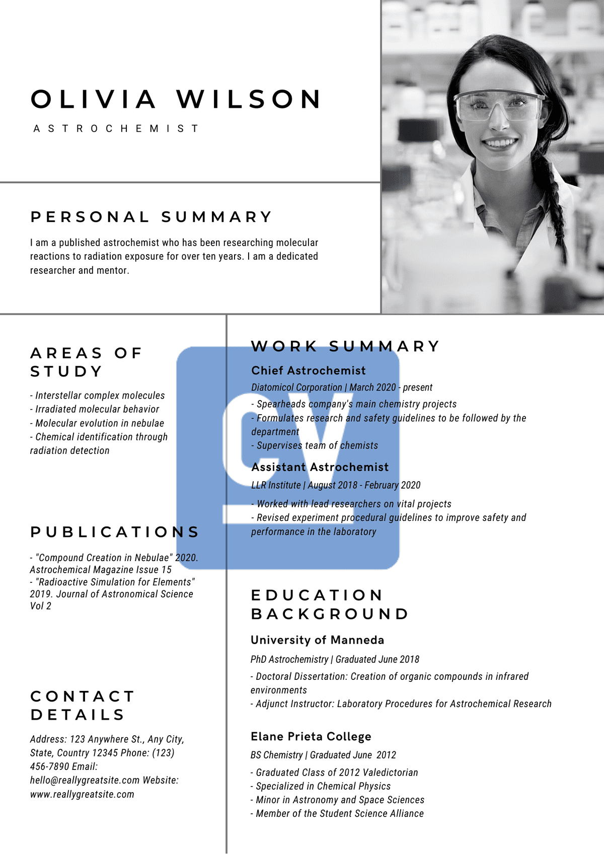 Black_and_Grey_Corporate_Chemist_Science_Resume