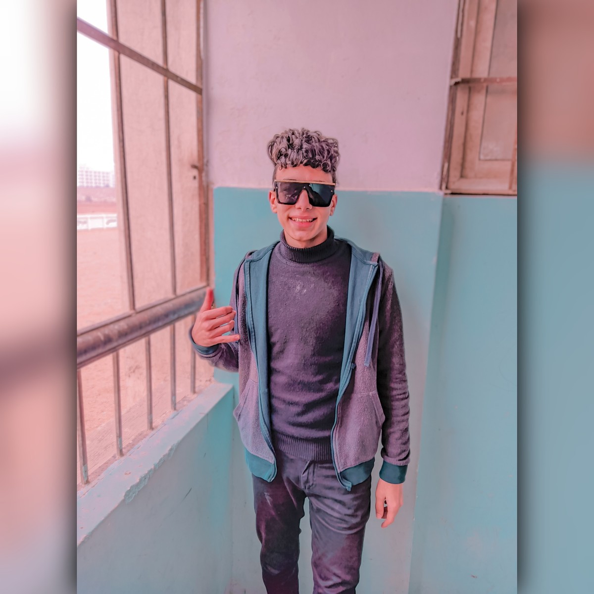 PicsArt_01-31-02.34.57
