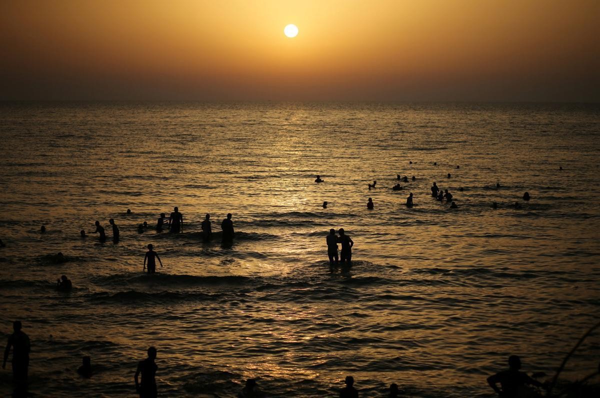 2016-06-02T202635Z_445158299_S1AETHQOQTAA_RTRMADP_3_PALESTINIANS-DAILYLIFE