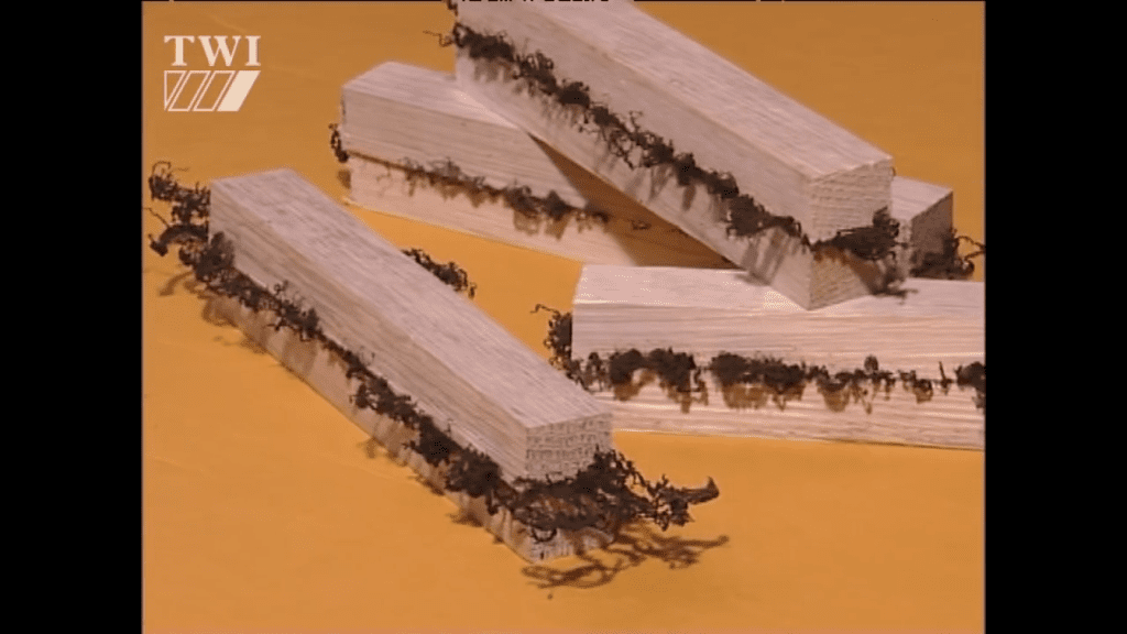 لحام_الخشب_بالإحتكاك