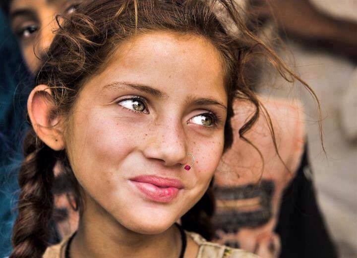 12144938_1132623773434221_1717314052095456786_n