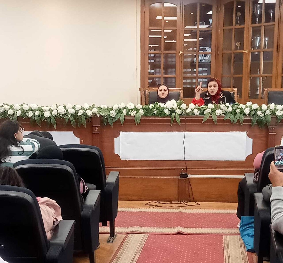 آداب عين شمس تقلب موازين المواجهة: أطفال الشوارع كنوز مهدرة