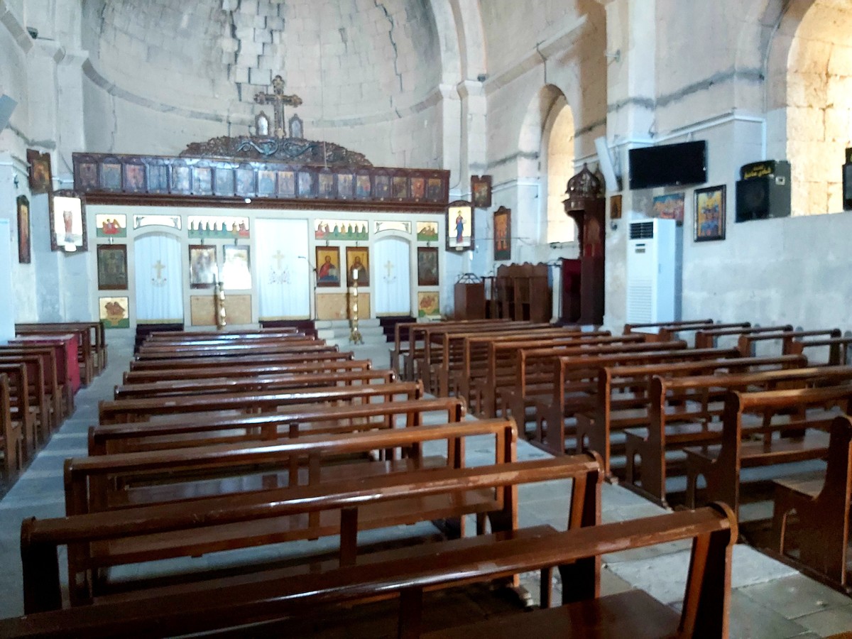 الكنيسة The Church