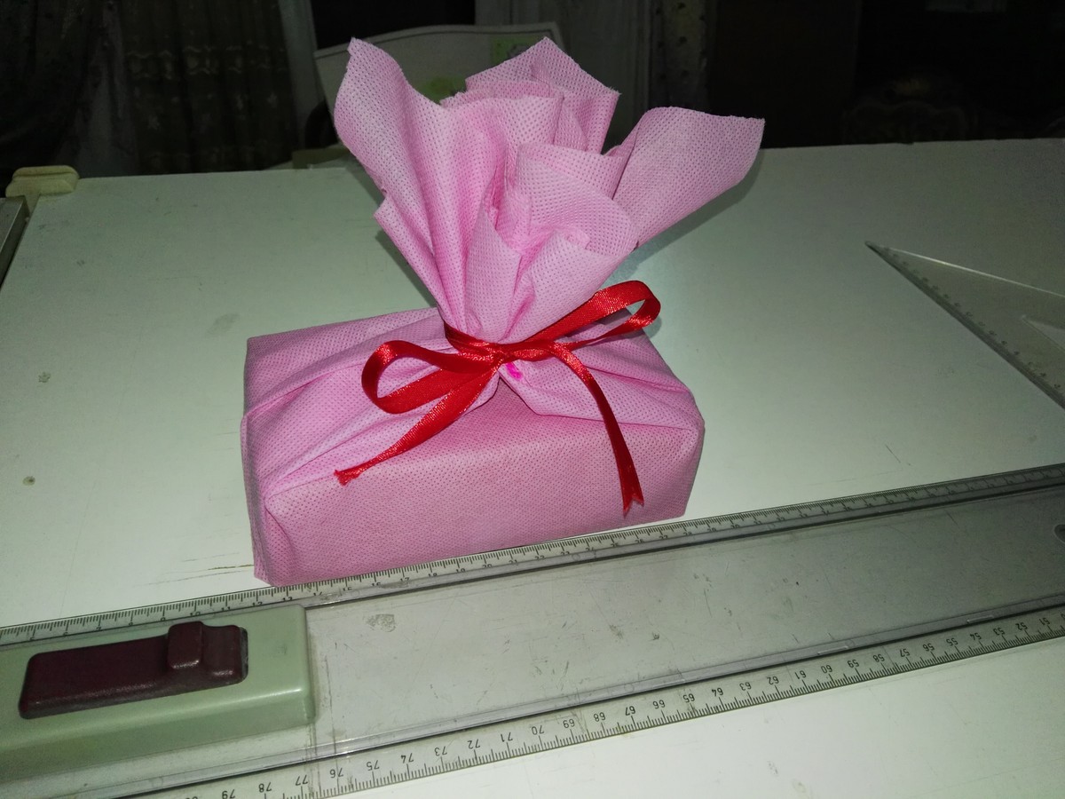 1476995054004-1100350530