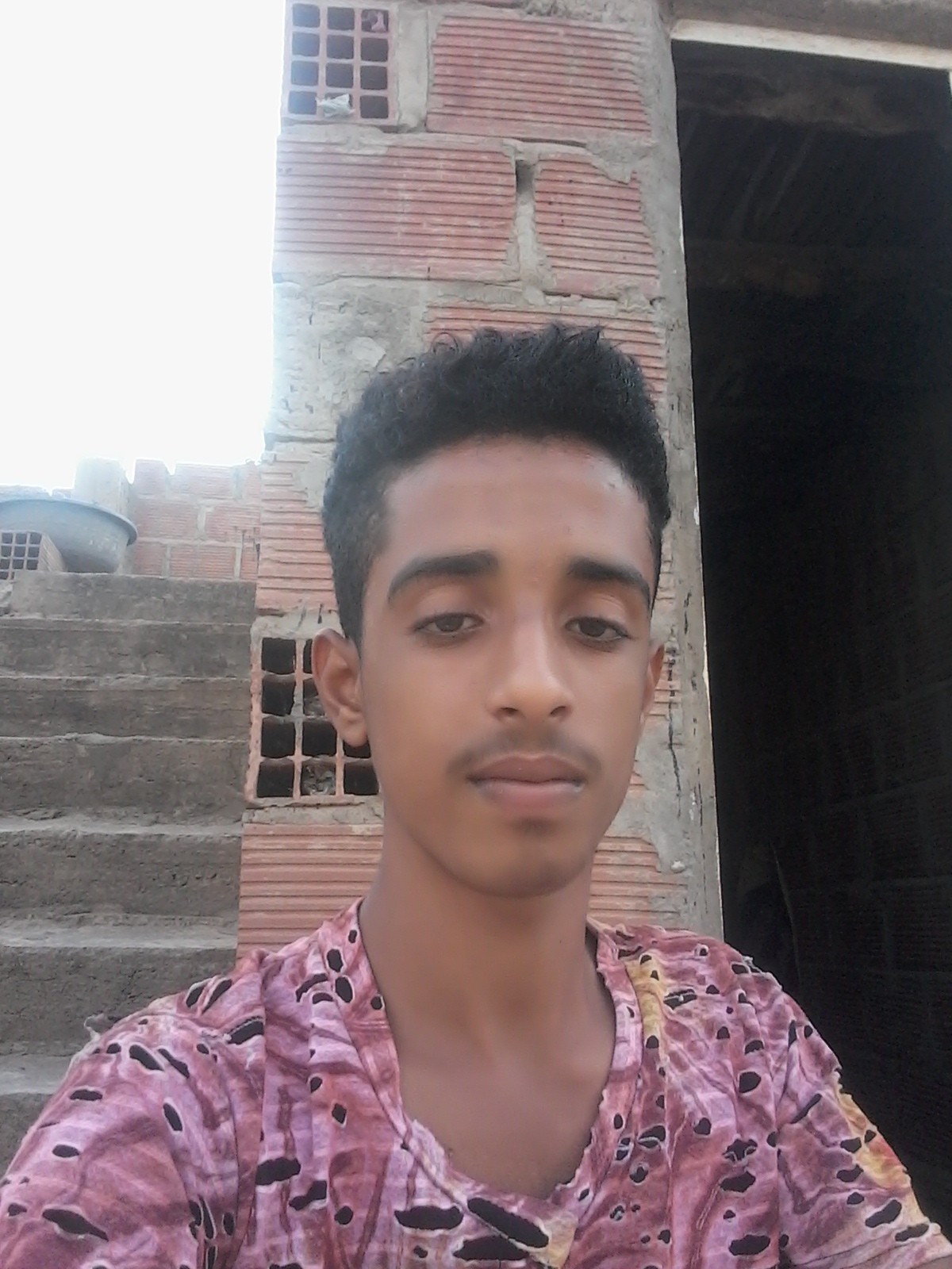 1549287821414-1796359556