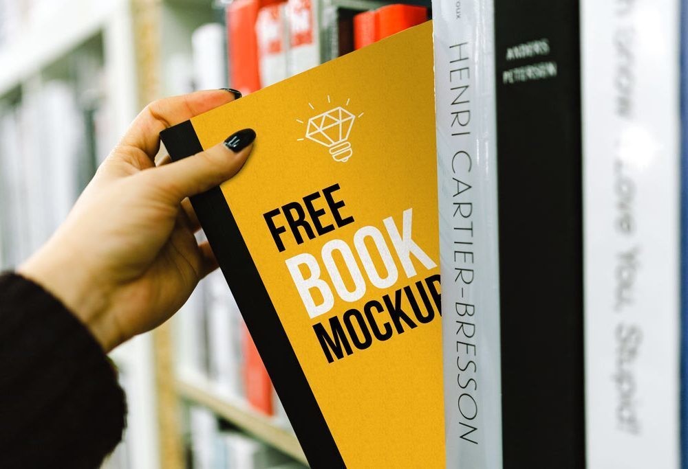 Book_on_Shelf_Mockup
