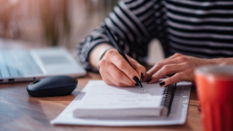 إعداد-الأبحاث-والأوراق-العلمية