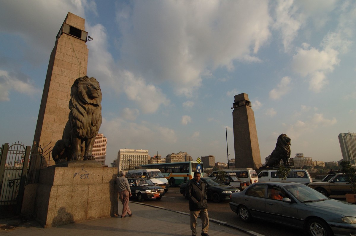 Cairo_ponte_el_tahrir
