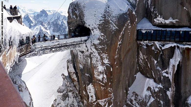 جسر “أيغويلي دو ميدي” في فرنسا