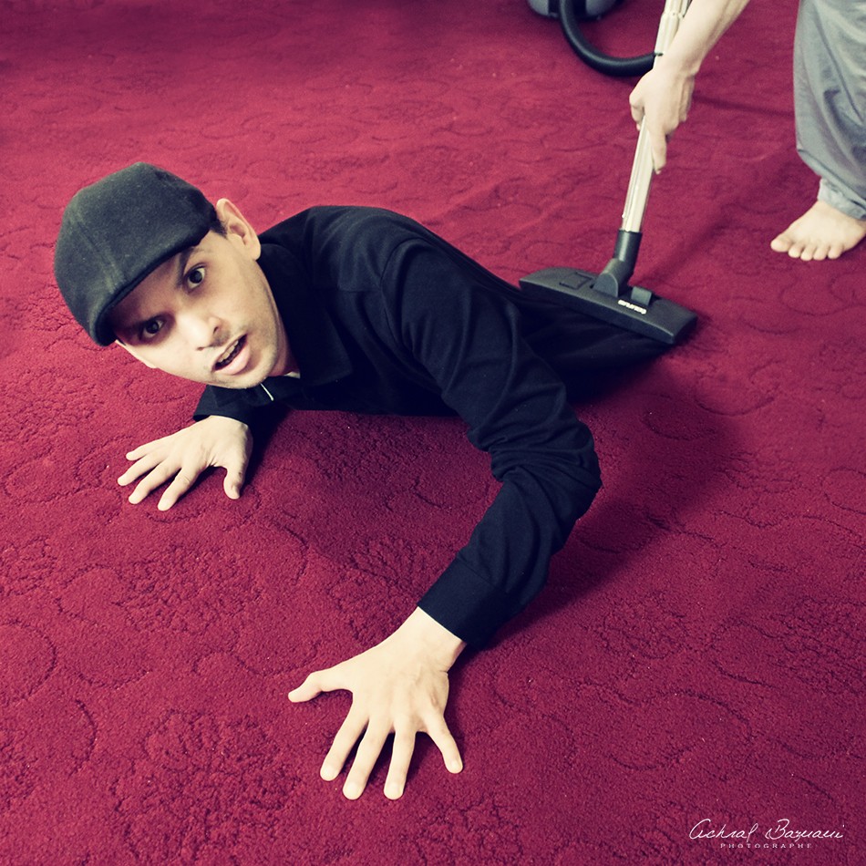 المكنسة الكهربائية