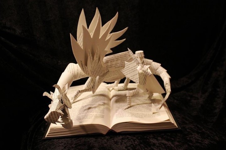 paper-book-sculpture-art-jodi-harvey-brown-5-720x479