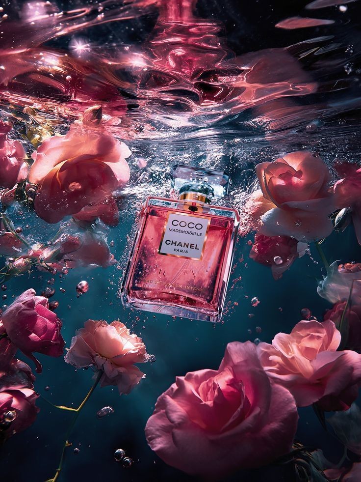 3D_Perfume_Concept_Ads