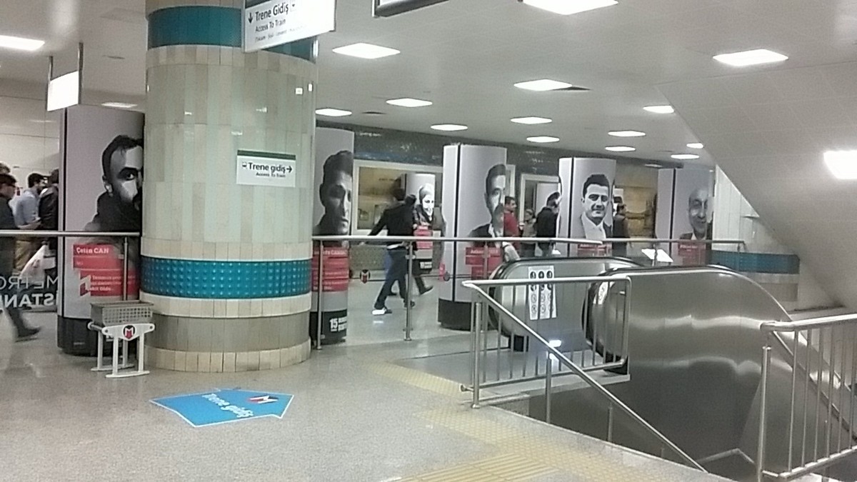 Snapchat-570119659966869755