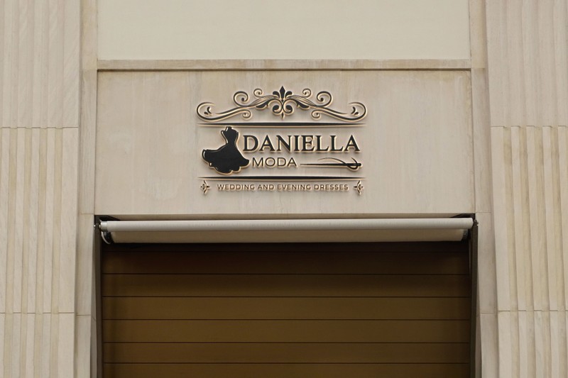 daniella-6