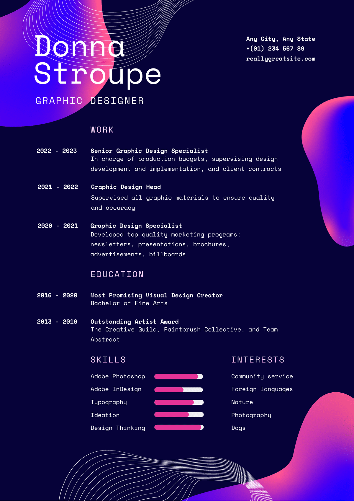 Blue_and_Pink_Blob_Futuristic_Graphic_Designer_Resume