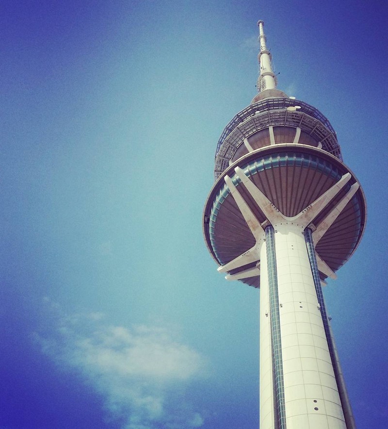 12354055_555569651273695_3265567_n