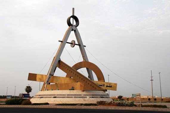 فيما يعرف بدوار الهندسة 