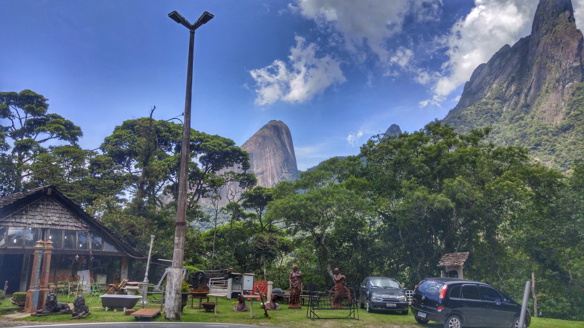 20151219_120053_HDR-01